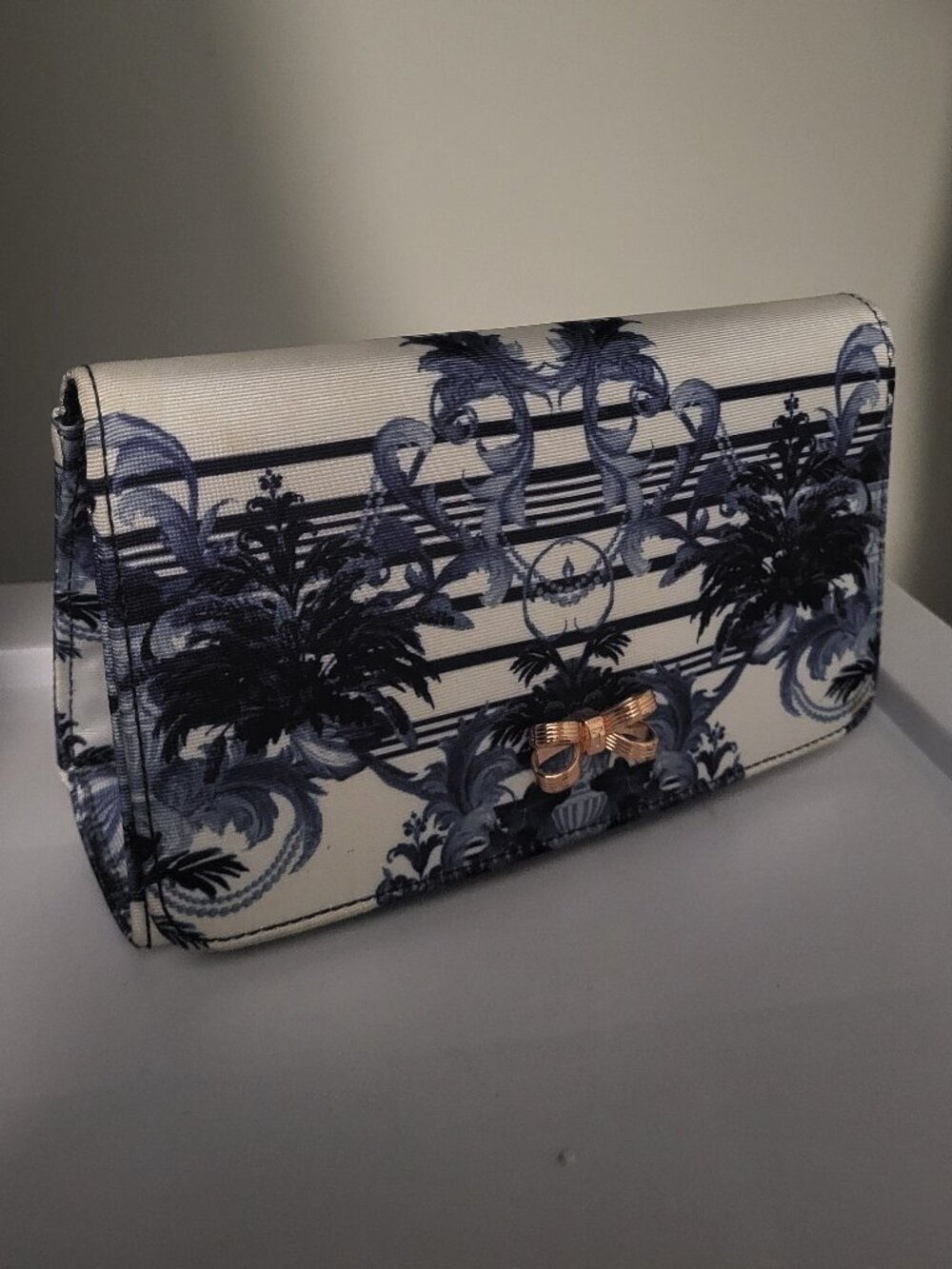 Ted Baker Blue and White Purse with Rose Gold Bow and Chain